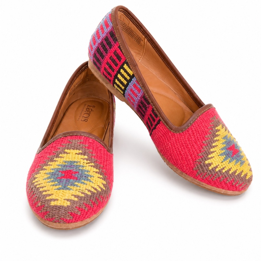 BORN GISELLE Flat Slip On Comfort Shoes Multicolor Leather textile Sz 7.5 💥🆕💥